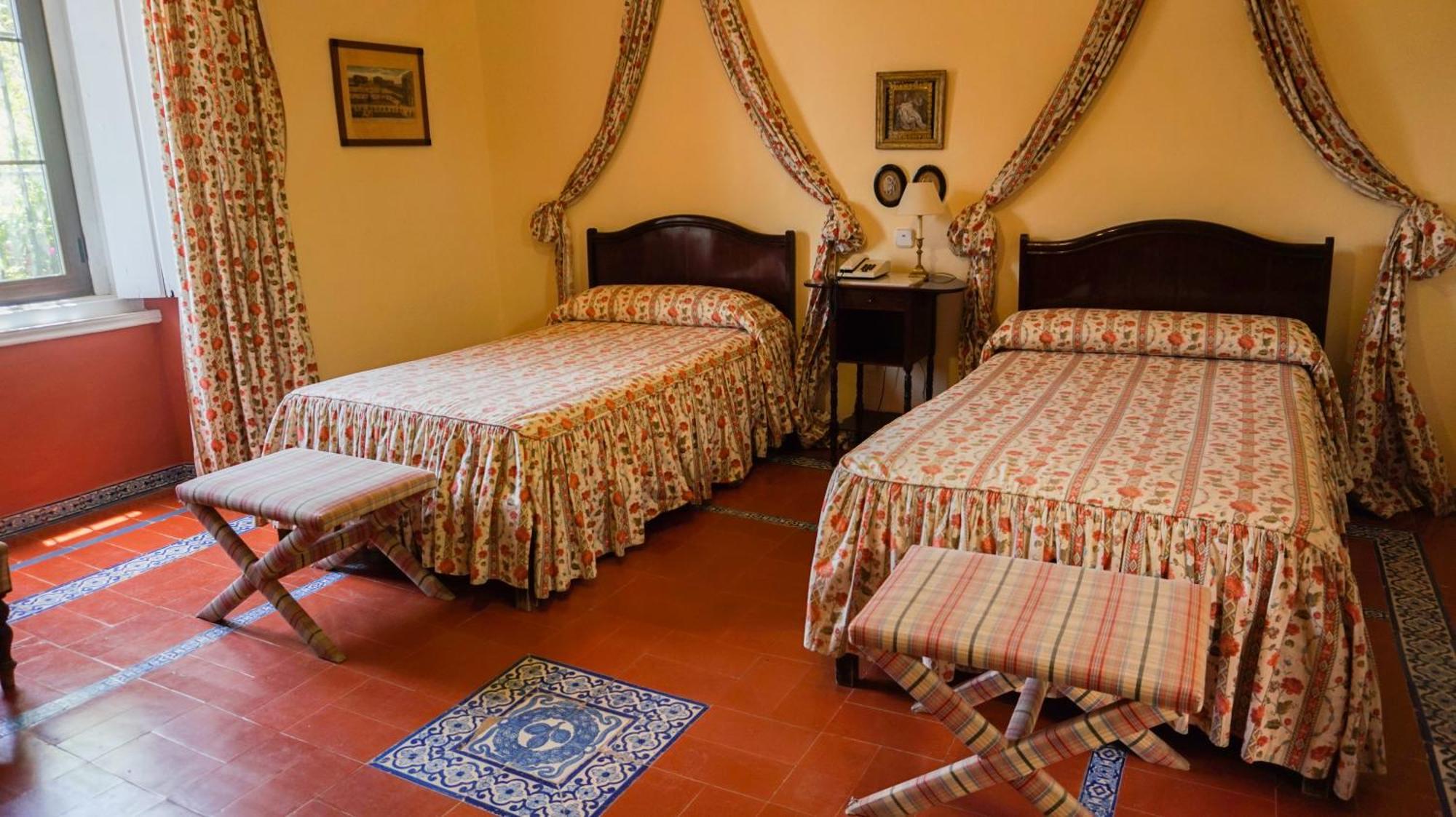 Hotel Cortijo El Esparragal Gerena Bilik gambar